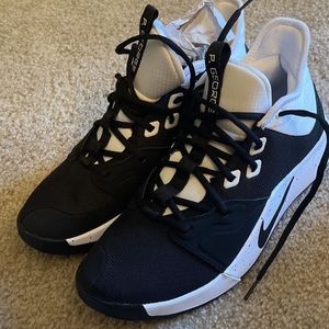 Paul George Nike Basketball Shoes